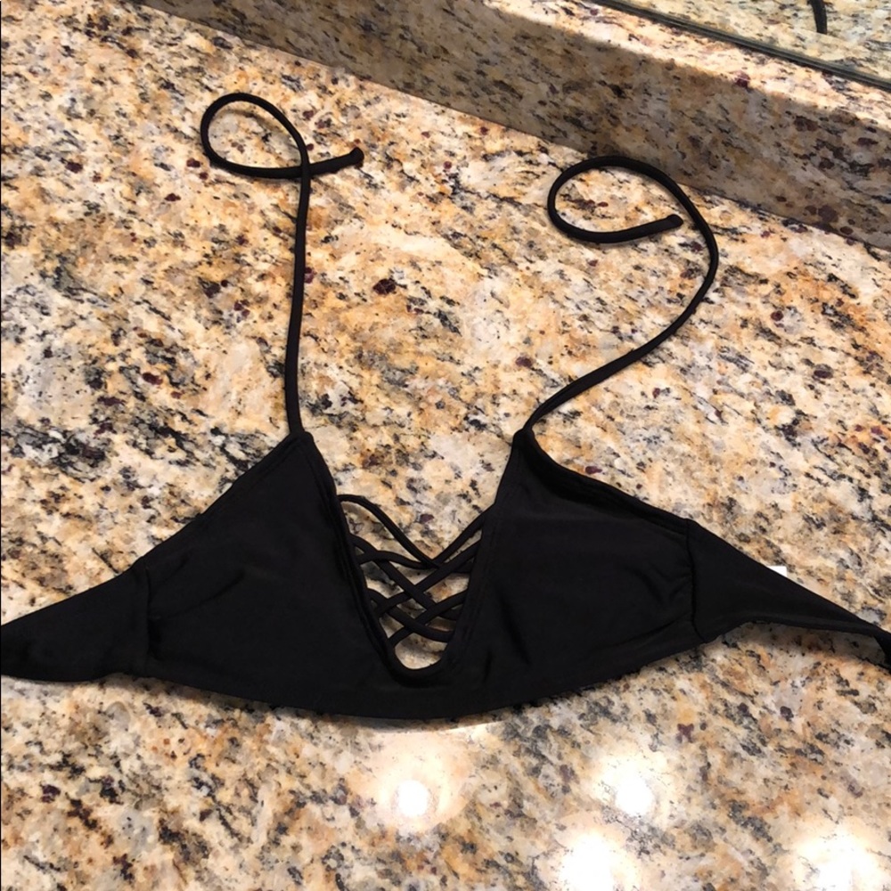 Cross bikini top